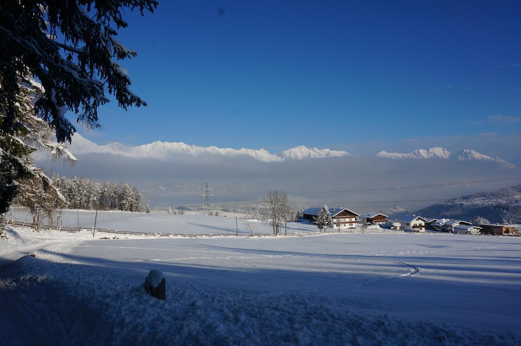 Ferienwohnung Stillerhof İnnsbruck Oda fotoğraf